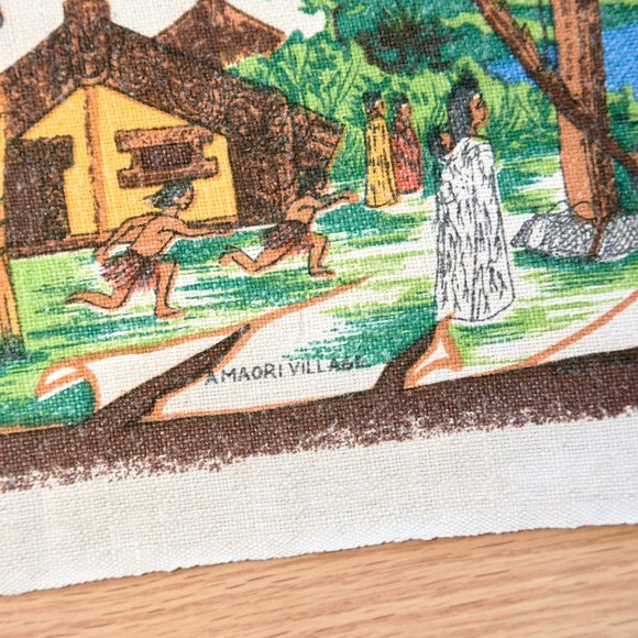 Vintage New Zealand Map Linen Tea Towel - Picture 5 of 5